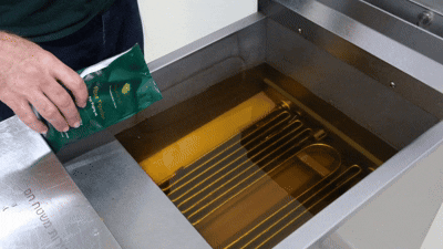 Add the powder into the hot oil